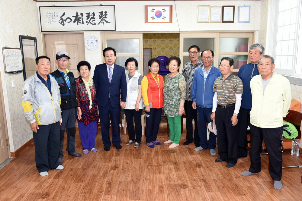 찿아가는소통의날경로당방문(2017,5,23,죽산경로당).jpg