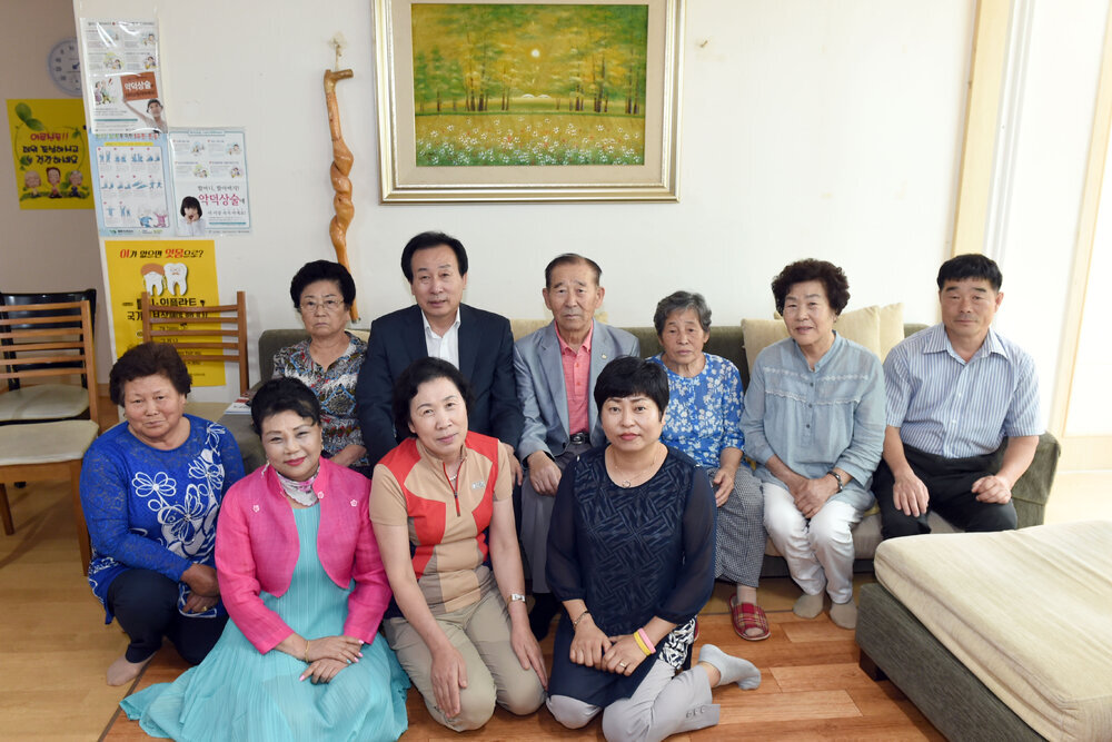찿아가는소통의날경로당방문(2017,6,19,근화네오빌1차경로당).jpg