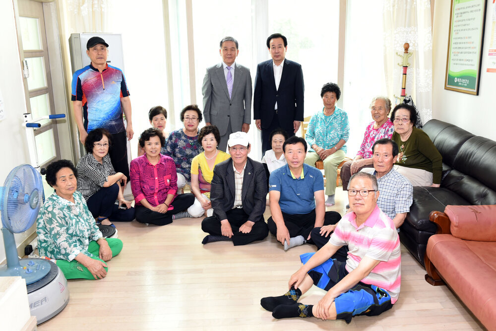찿아가는소통의날경로당방문(2017,6,30,하당6차제일하이빌아파트경로당).jpg