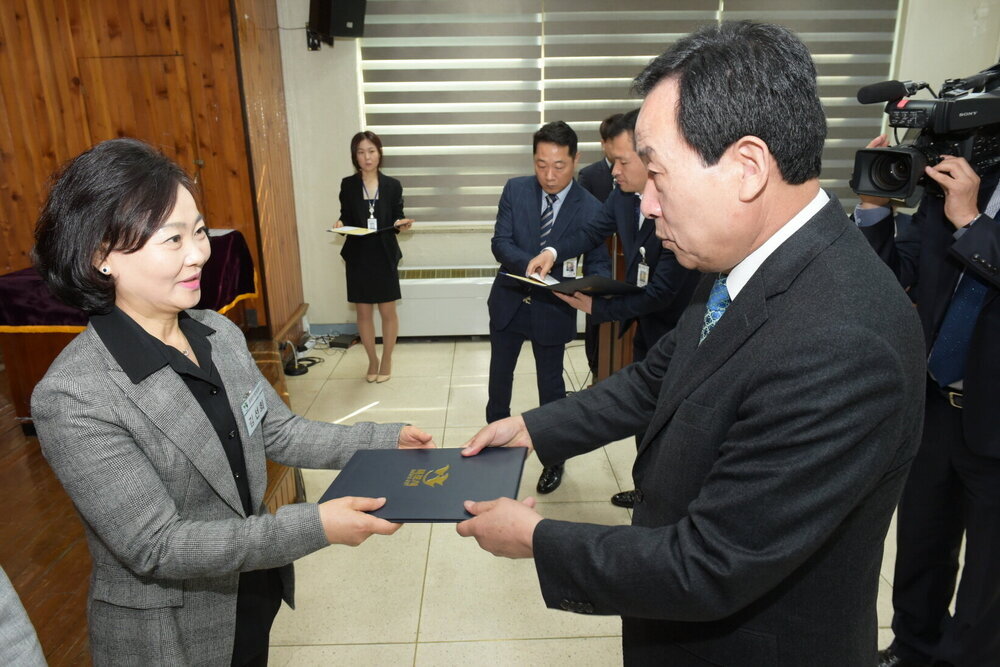 박홍률 목포시장 시상.