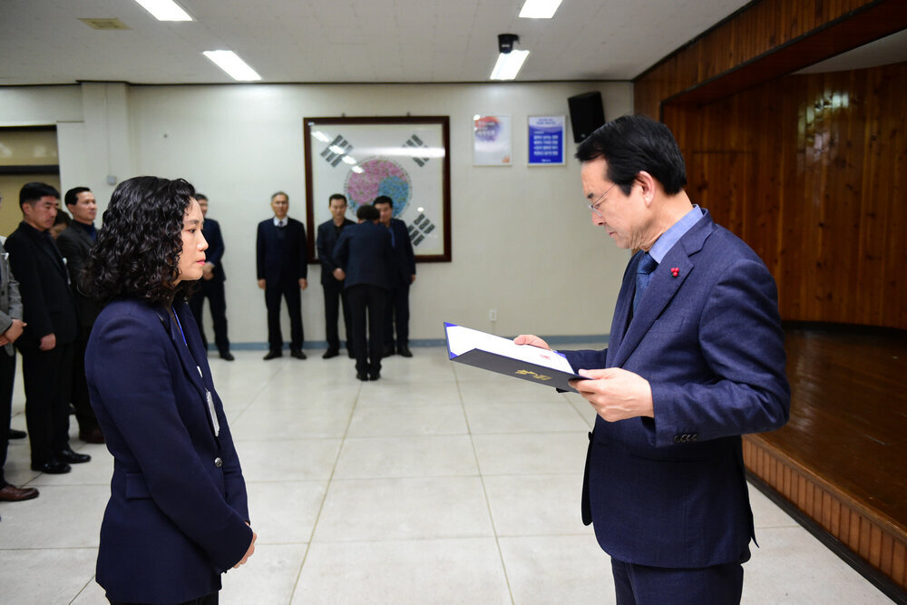2019년도 상반기 6급이하 정기인사 임용장교부-1