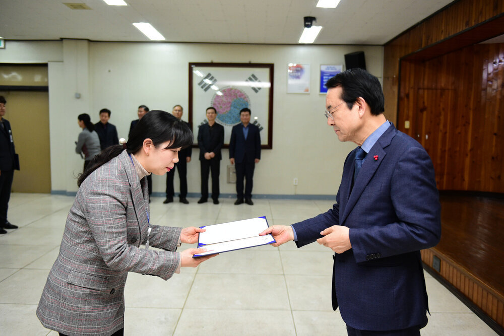 2019년도 상반기 6급이하 정기인사 임용장교부-7