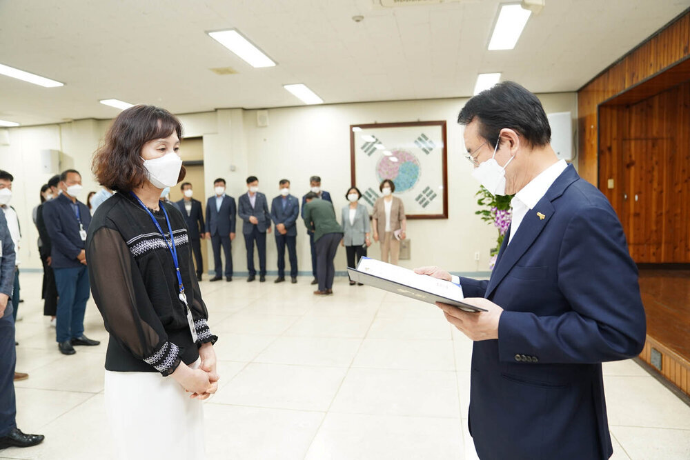 2021년도 하반기 4급 이하 정기인사 임용장 수여식 -1