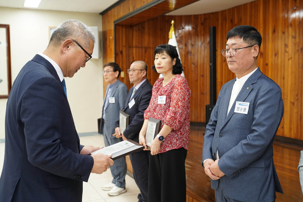 (10.01.회의실) 10월 정례조회